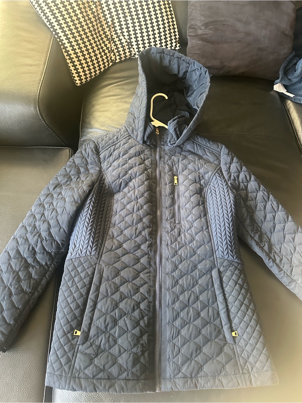 Women’s Jones New York Navy Blue Quilted Jacket with Red Trim